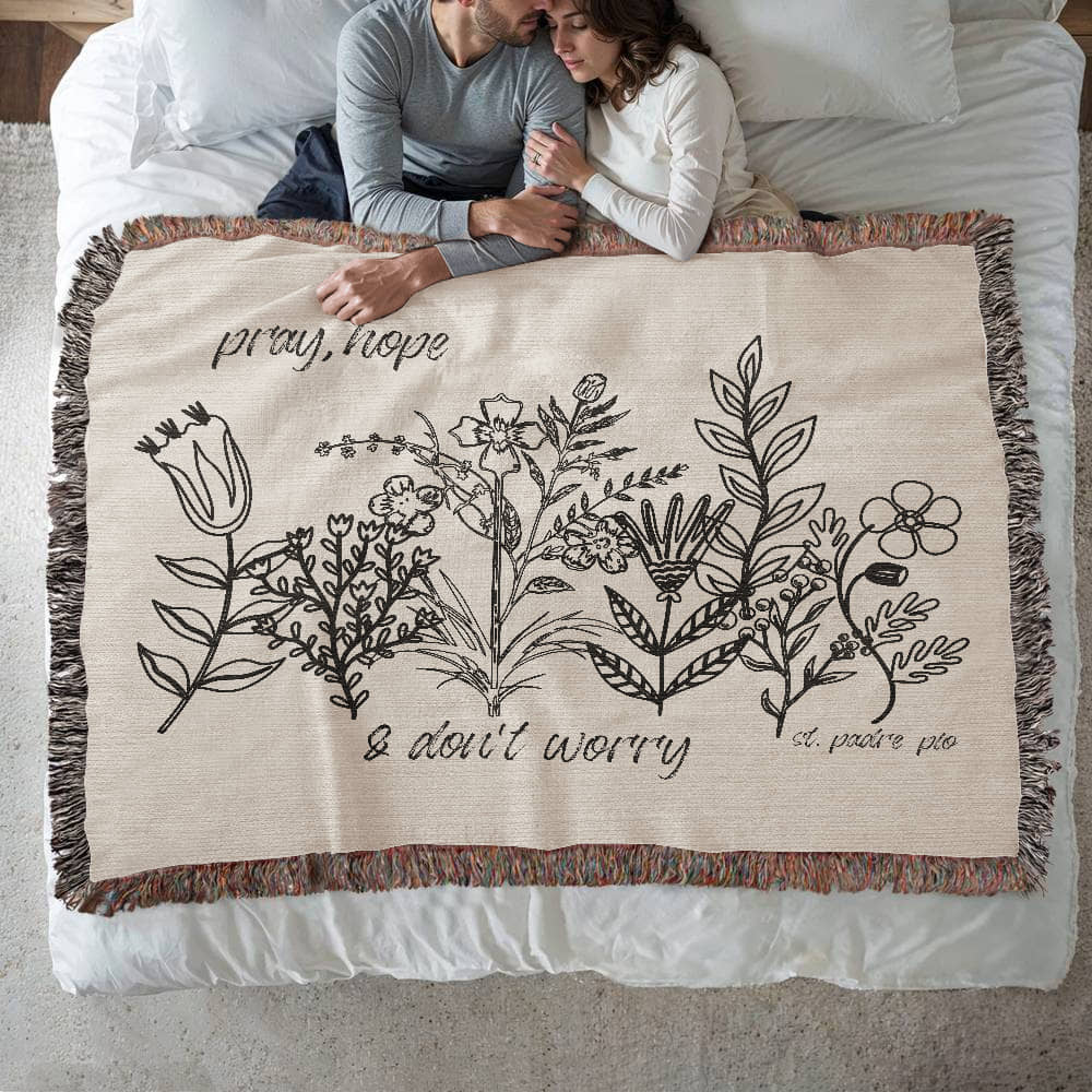 ShineOn Fulfillment Blanket Pray, Hope, & Don't Worry Heirloom Woven Blanket