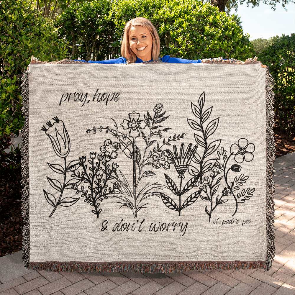 ShineOn Fulfillment Blanket Pray, Hope, & Don't Worry Heirloom Woven Blanket