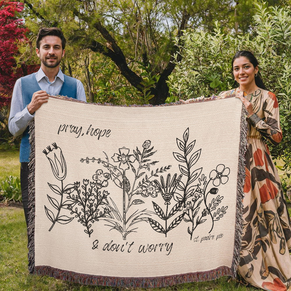 ShineOn Fulfillment Blanket Pray, Hope, & Don't Worry Heirloom Woven Blanket